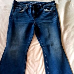Women's American eagle kickboot jeans size 20